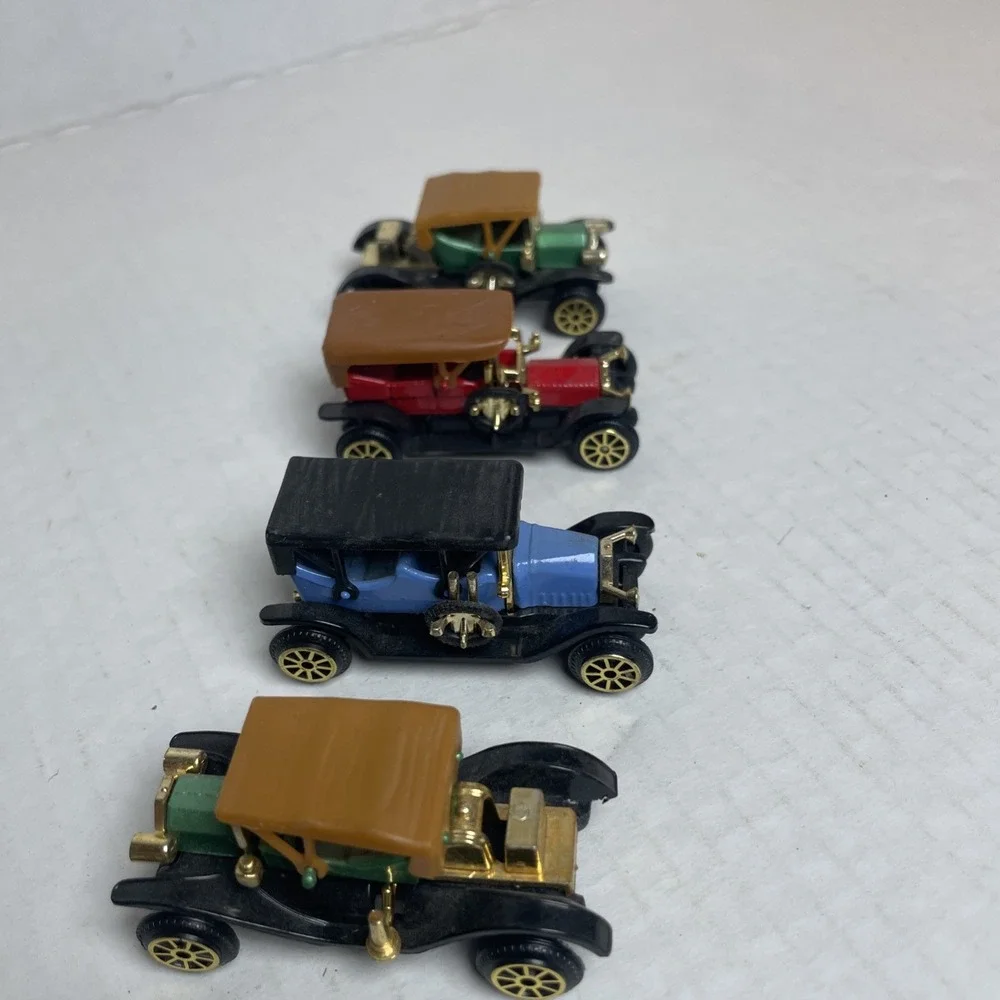 Lot of 6 Vintage Readers Digest Collectible Miniature Classic Cars PREOWNED